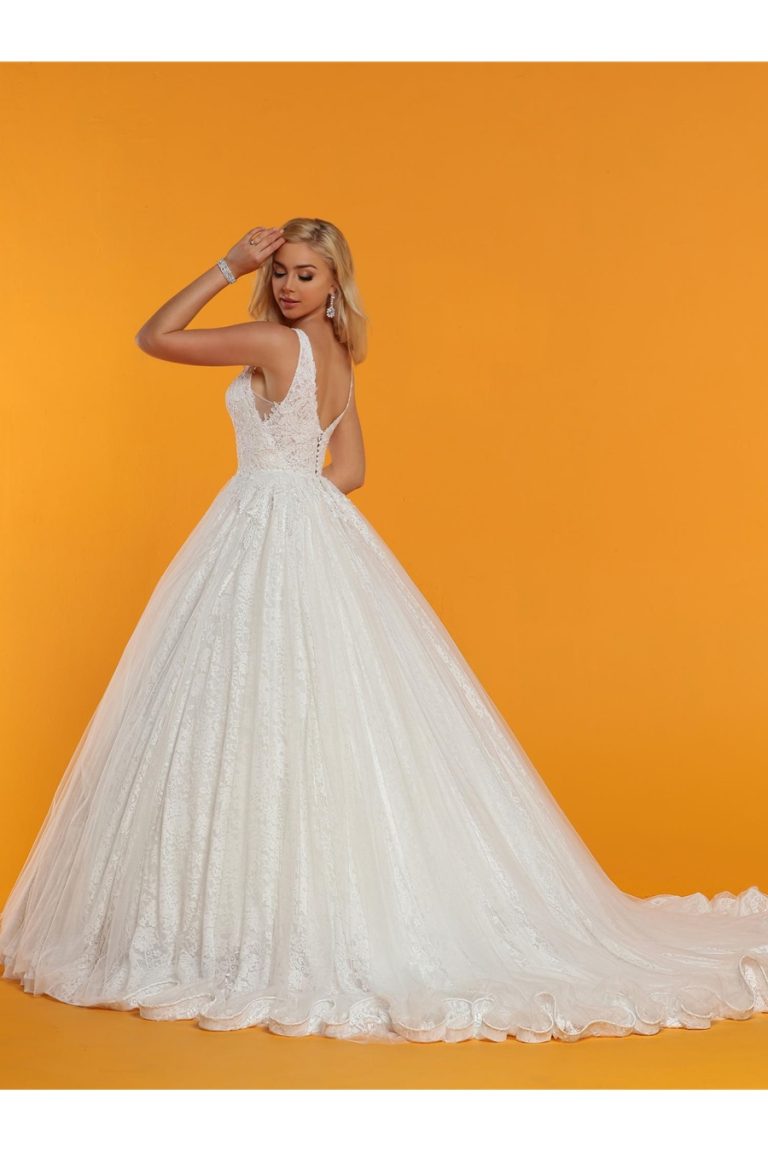 DaVinci Wedding Dress Style No. 50510 HOUSE OF BRIDES