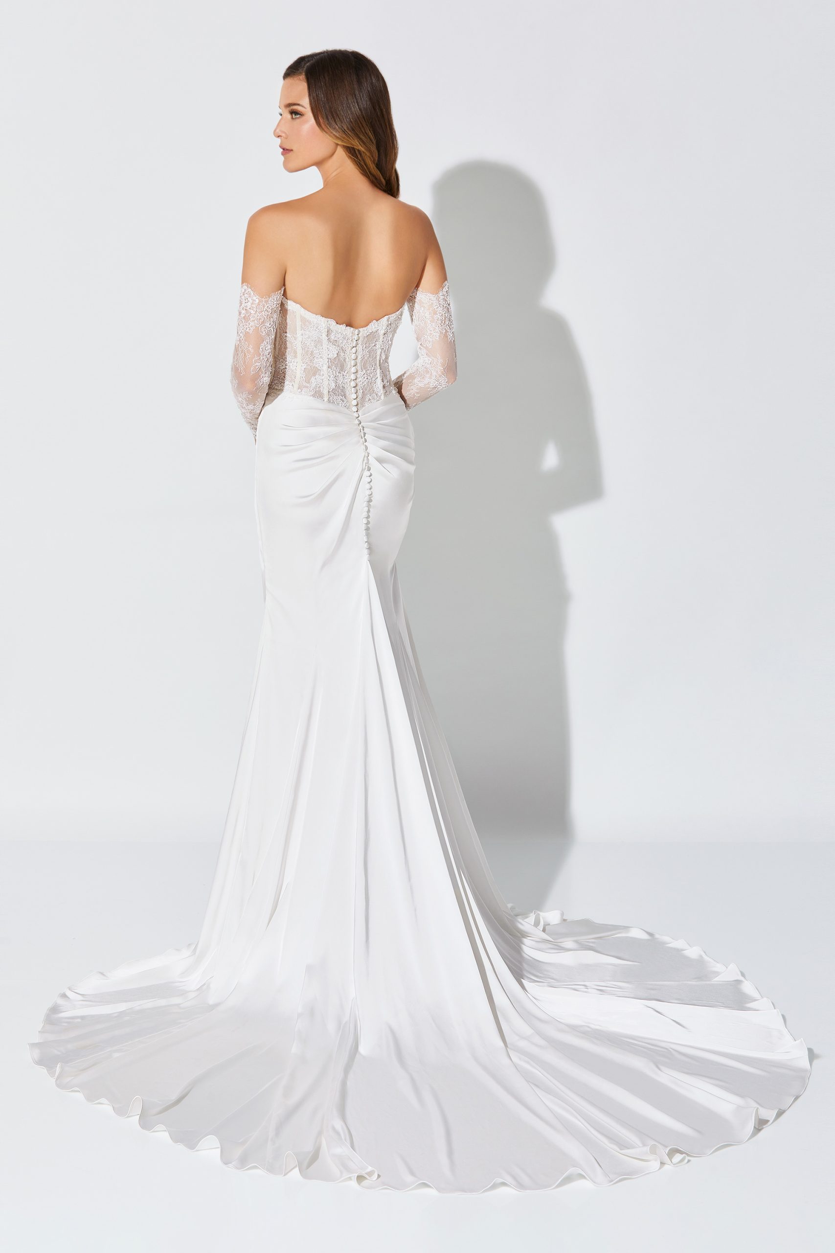 Enchanting Wedding Dress Style No. E2539 - Image 2