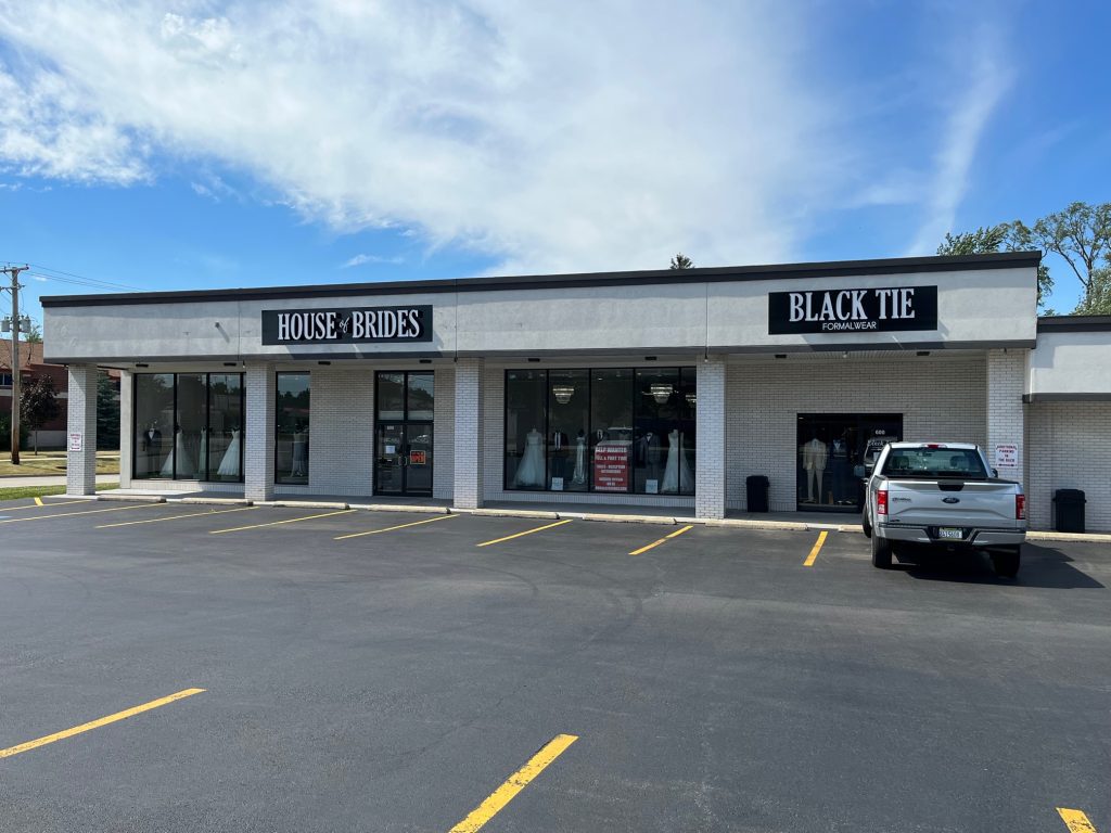 Find a Store HOUSE OF BRIDES