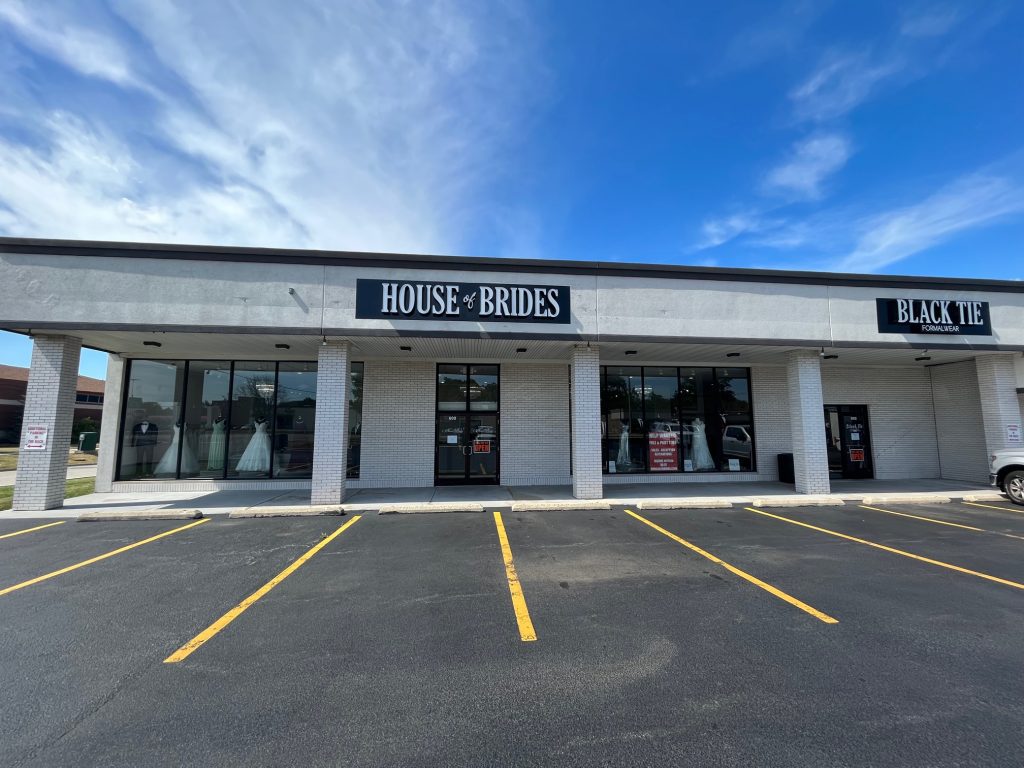 Find a Store HOUSE OF BRIDES