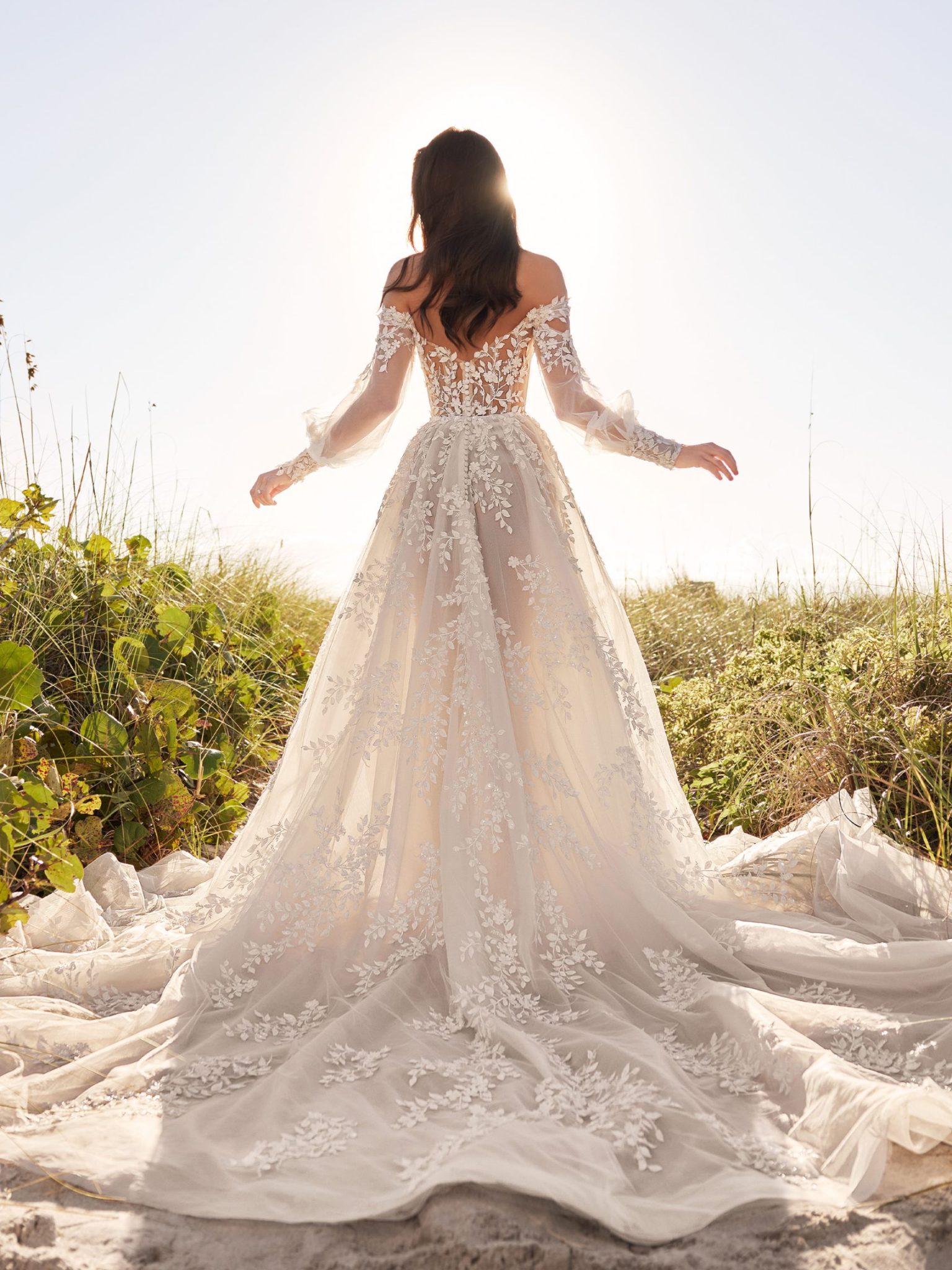 Martin Thornburg Wedding Dress 220263