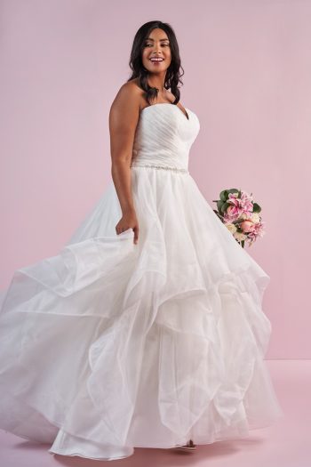 bridal-dresses-F191004-3