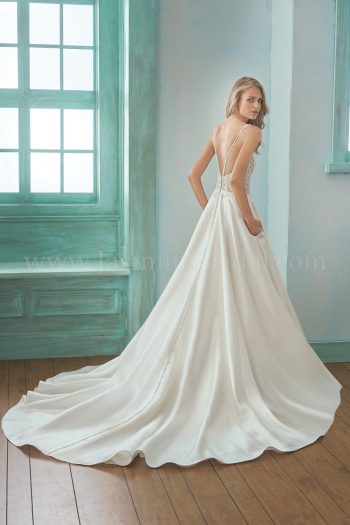 bridal-dresses-F201005-B